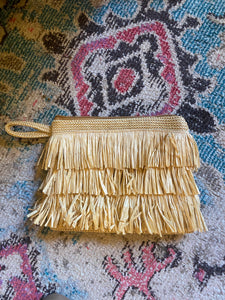 Straw fringe clutch