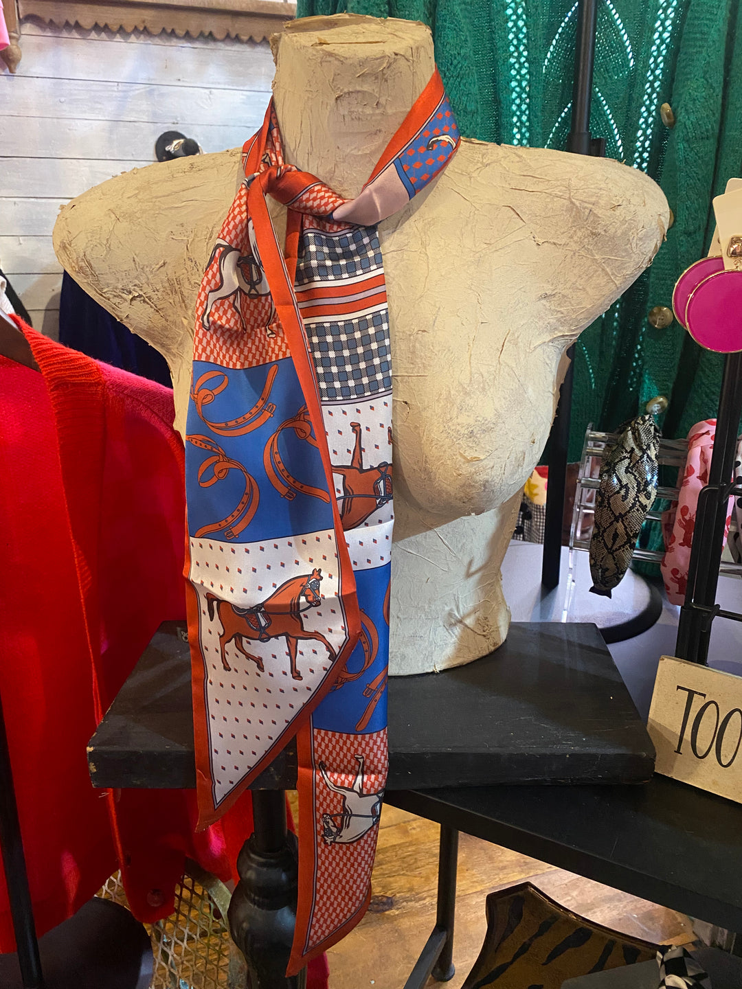 Twilly Scarve