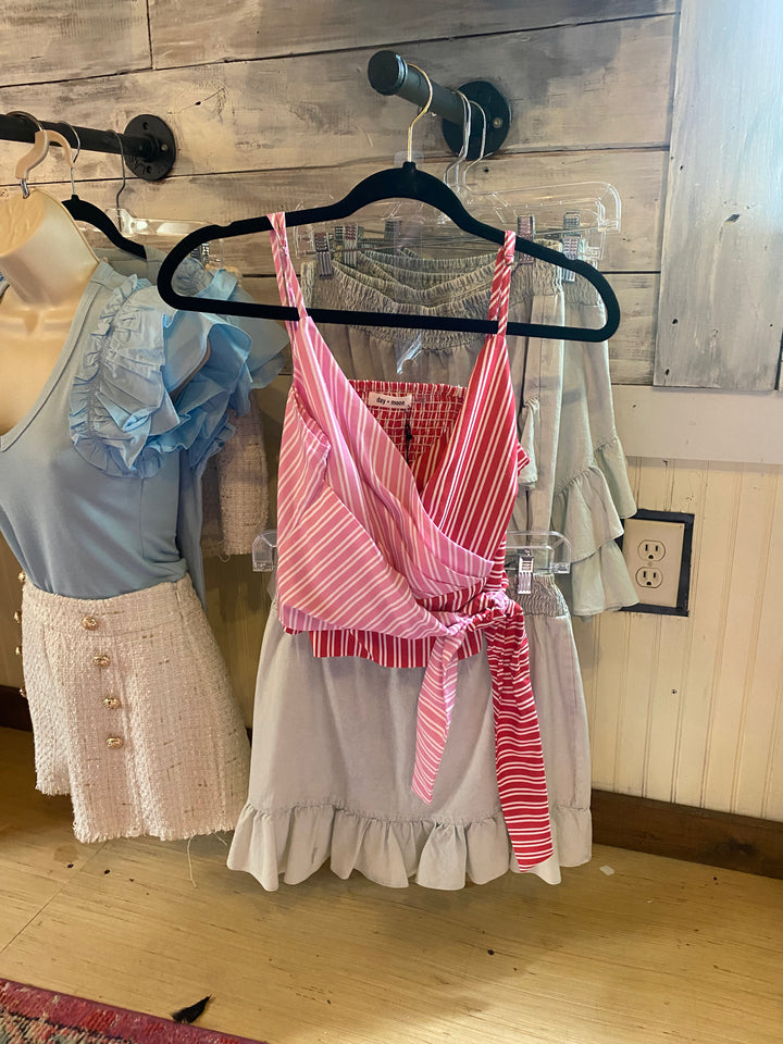 Waist tie top