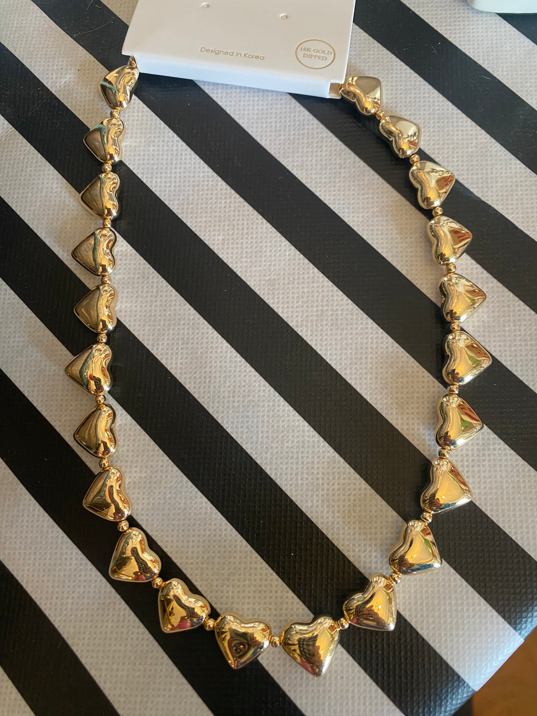 Puffy heart necklace