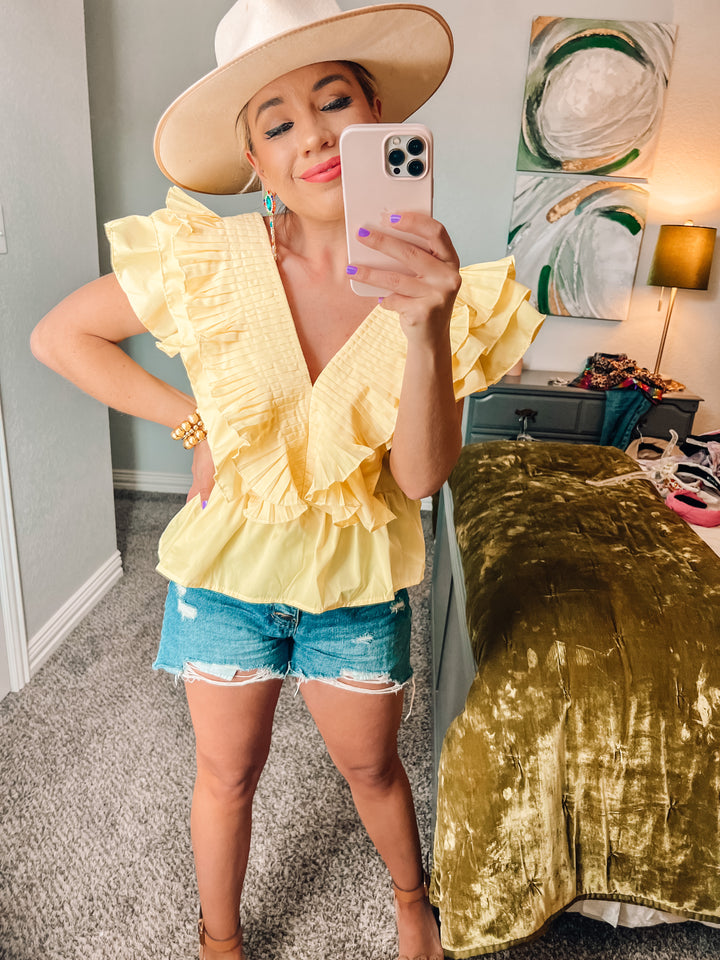 Flutter Flutter Statement Sleeve Top