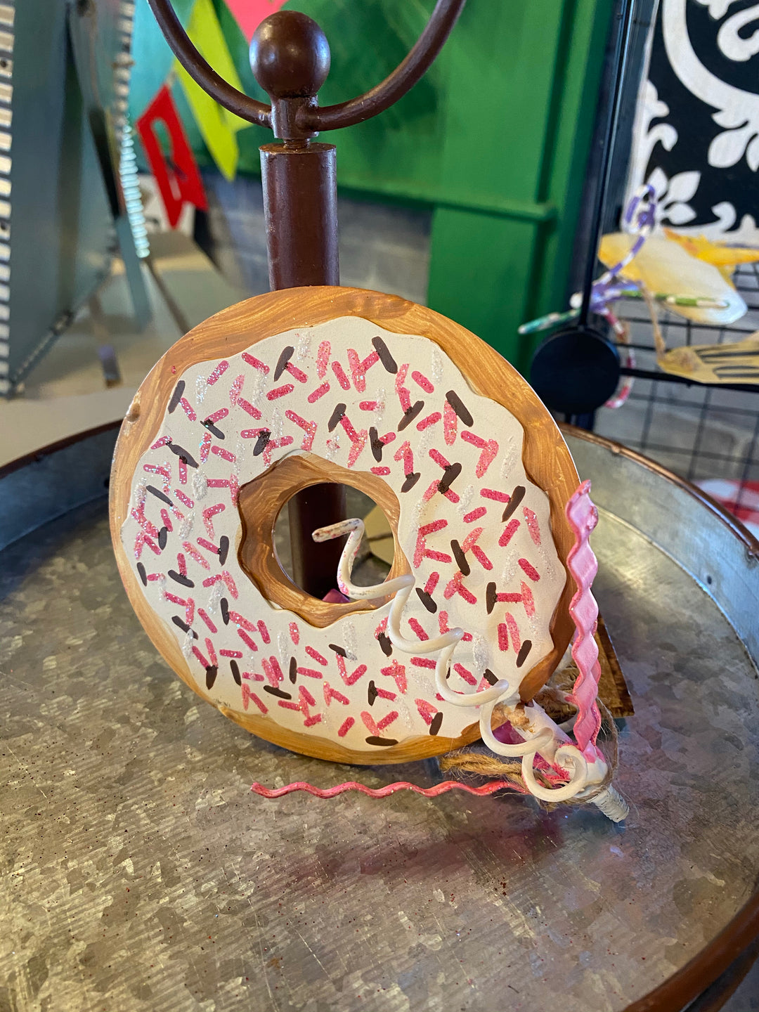 Donut Finial